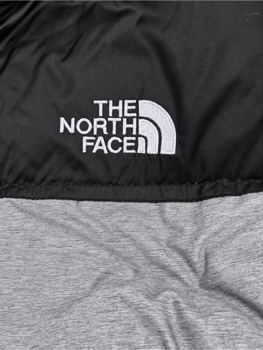 The North Face 1996 Retro Nuptse 700 Fill Mens L Grey Black Down Puffer Jacket